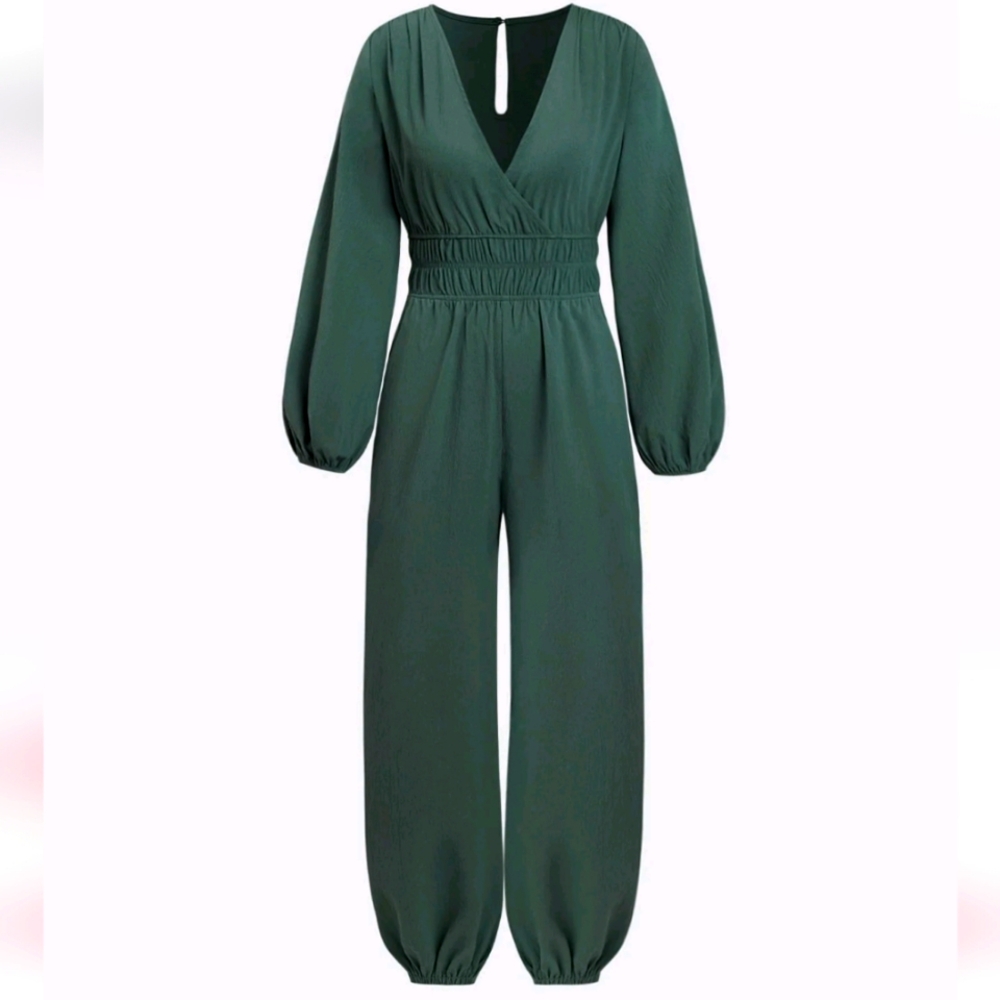 Elegant Green Jumpsuit